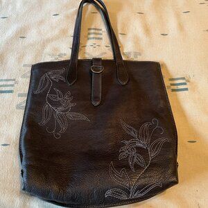 Frye Leather Hobo Bag - LG Reversible - Darkest Gray w/ Stitched Design